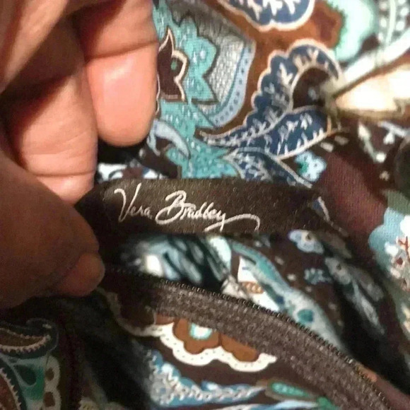 Vera Bradley Brown Floral Quilted Shoulder Bag with Side & 4 Inside Pockets. - Picture 9 of 13